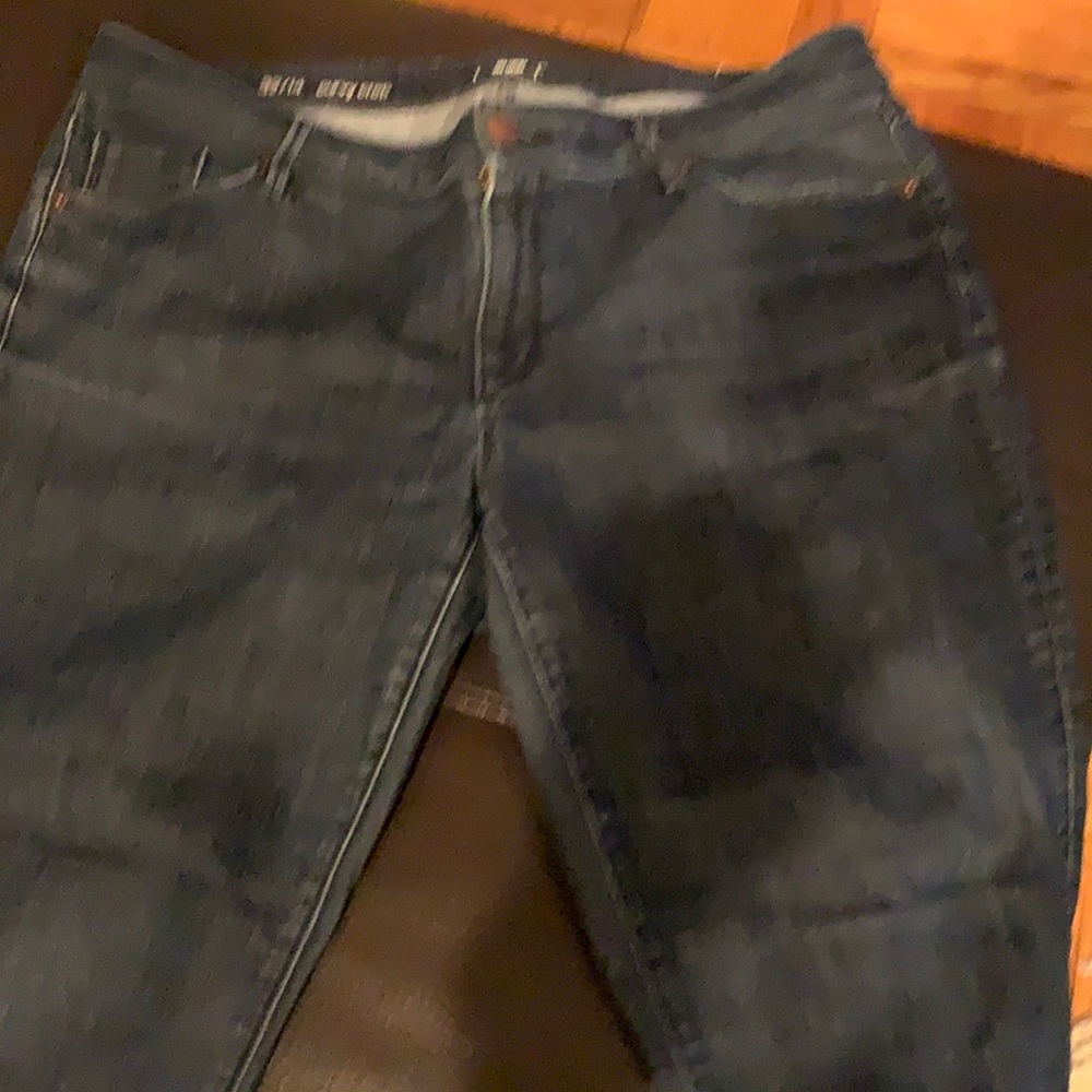 Women’s cropped jeans